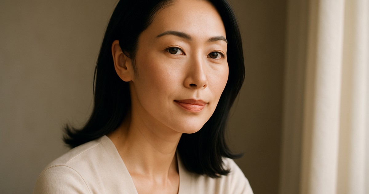 How to Treat Facial Sagging: HIFU, RF Microneedling, Fillers, and Facelift Options Explained - editorial image