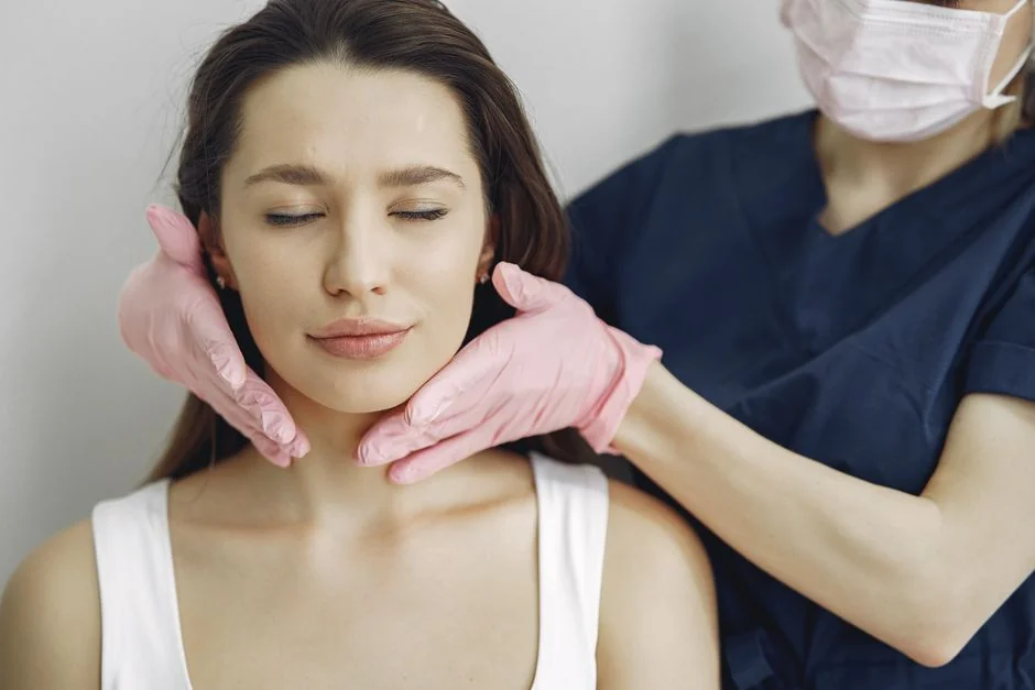 Xerf for men Tokyo: jawline, neck and forehead tig — Xérf vs. Other Non-Surgical Tightening Options for Men: Comp Xerf for men Tokyo: jawline, neck and forehead tig — Xérf vs. Other Non-Surgical Tightening Options for Men: Comp