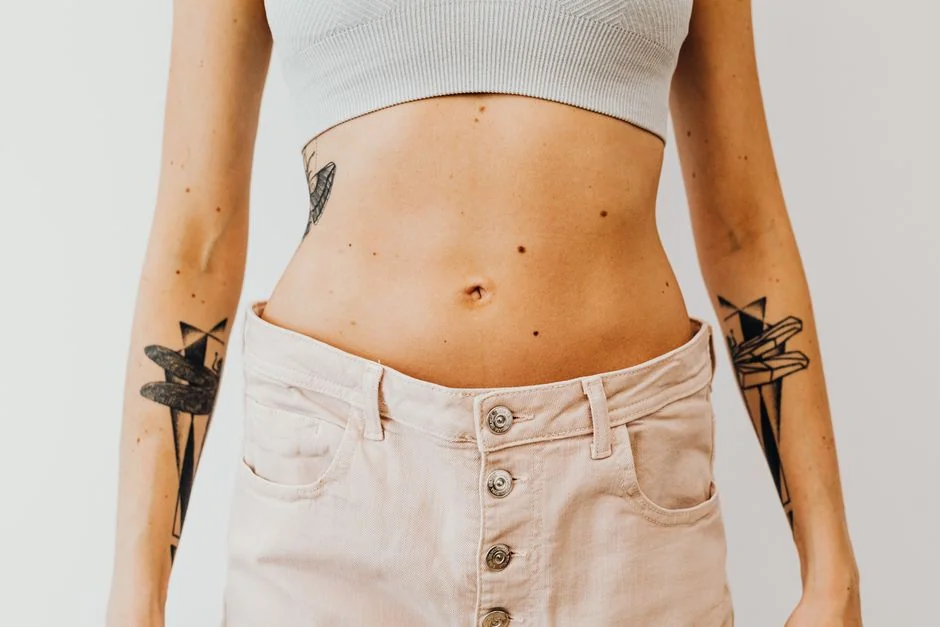 Liposuction tightening for abdomen and thighs Toky — What to Expect: Before, During, and After