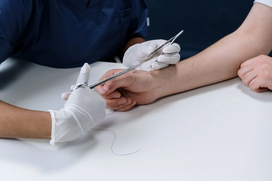 Arm slimming Tokyo: non-surgical fat reduction gui — Non-Surgical and Minimally Invasive Options for Arm Slimming