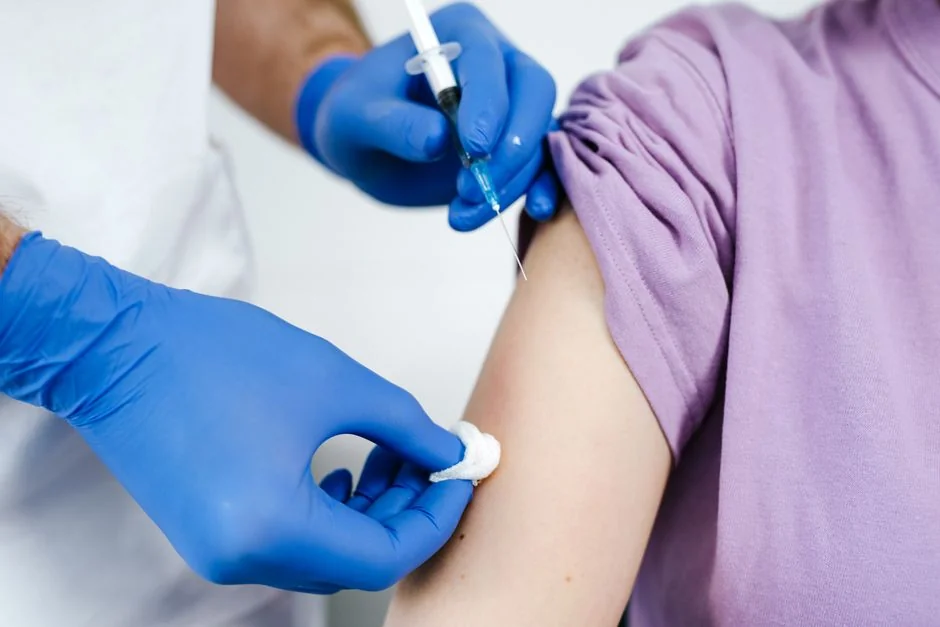 Fat dissolving for thighs and arms Tokyo: treatmen — Why Thighs and Arms Are Commonly Treated Areas