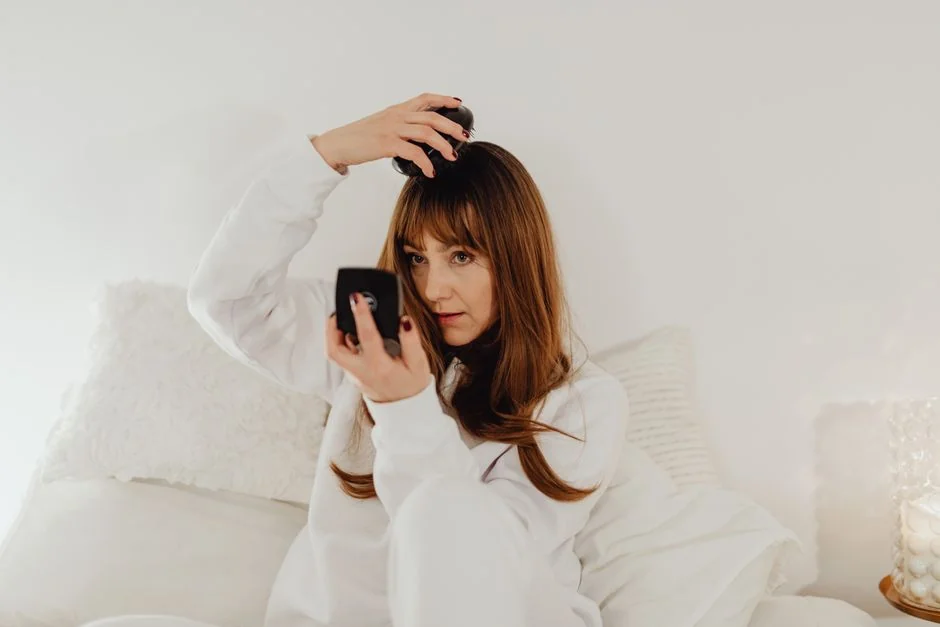 Postpartum hair loss in Tokyo: when to worry and w — When to Worry: Signs That Need a Doctor