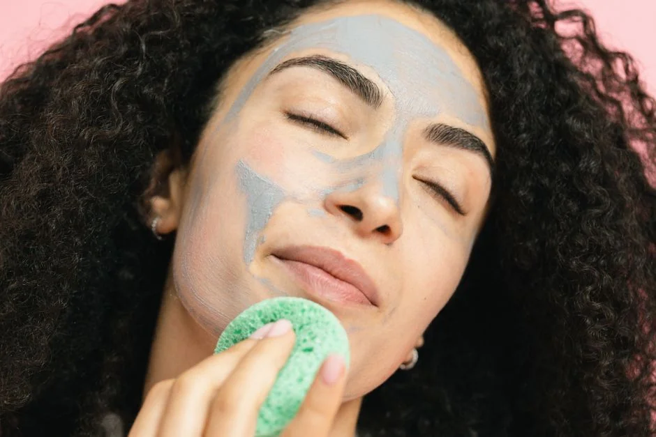 Skincare routine for Tokyo weather: humidity and p — Tokyo's Climate and Your Skin: What You're Actually Up Again Skincare routine for Tokyo weather: humidity and p — Tokyo's Climate and Your Skin: What You're Actually Up Again